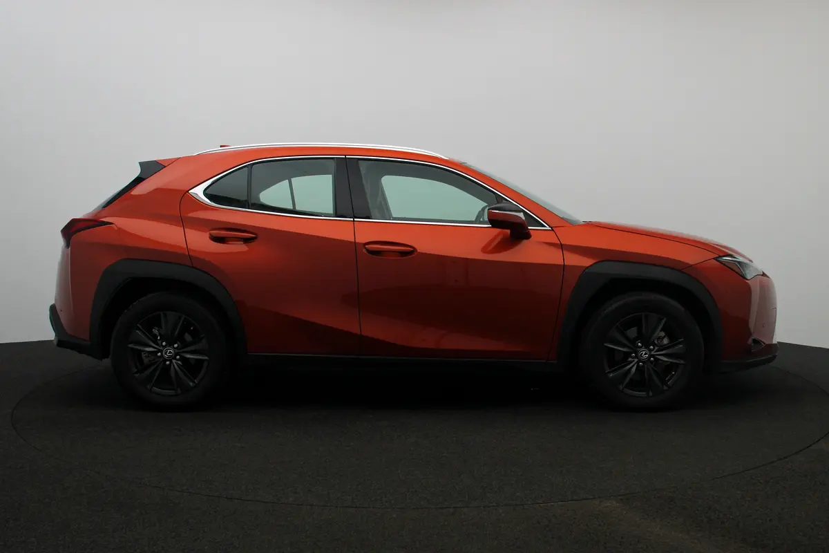 Lexus UX-Series 2023