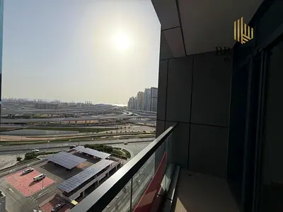 NEAR METRO | PRIMUM QUALITY | MID FLOOR