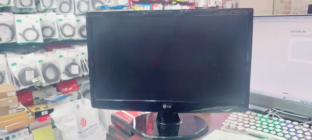 LG 22-inch LED Monitor - Good Working Condition
