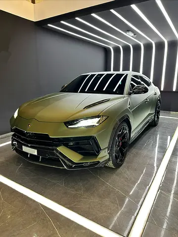 2024 Lamborghini Urus Performante