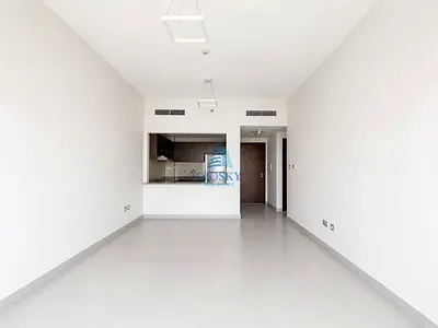 Spacious Apartment | Well- Maintained | Ready & Vacant