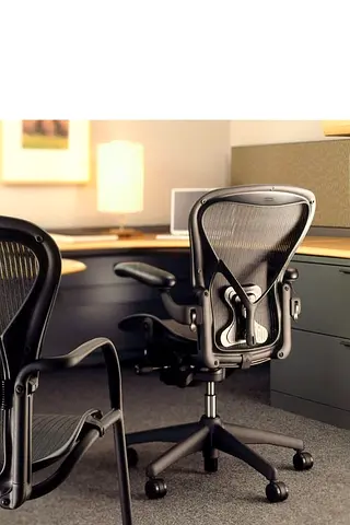 Herman Miller Aeron Office Chair Fully Options Good Condition
