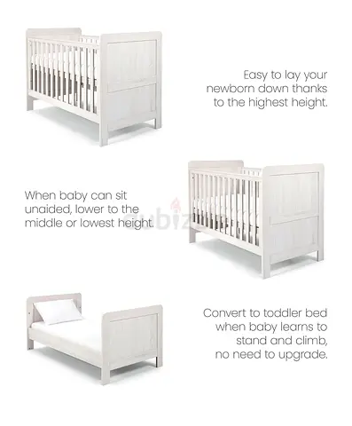 Papas and mamas crib with matress almost new