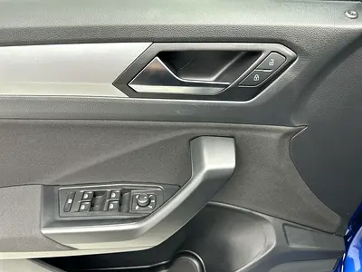 2024 Volkswagen T-ROC 缩略图 3
