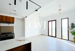 Duplex | Townhouse Views | Top Floor | Vacant Now