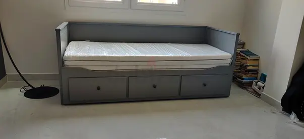 Ikea Day bed with two mettreses available in perfect condition