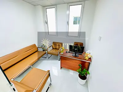 Brand new office with Bank account assistance |Free Amenities