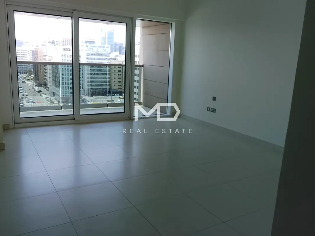 Vacant 3BR+M | City View | Fully Equipped Kitchen