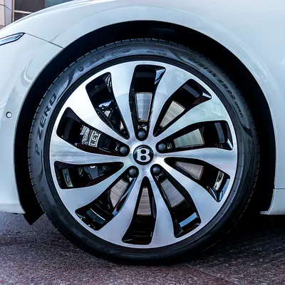 2026 Bentley CONTINENTAL — миниатюра 17