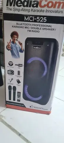 Portable party box speaker