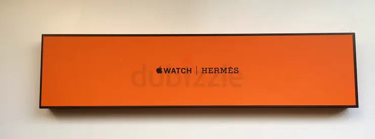 Apple Watch Hermès Single Tour Band – Black Leather – 44mm – Full Set – Excellent Condition