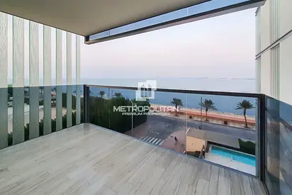 Spacious | Stunning Sea & Burj Al Arab Views