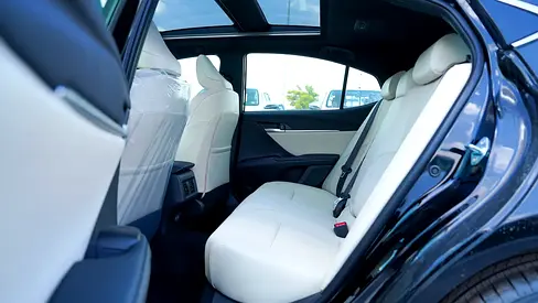 صورة 18 لـ 2026 Toyota CAMRY