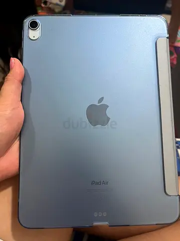 iPad Air M2, 11 Inches - ( Silver ), Urgent selling!