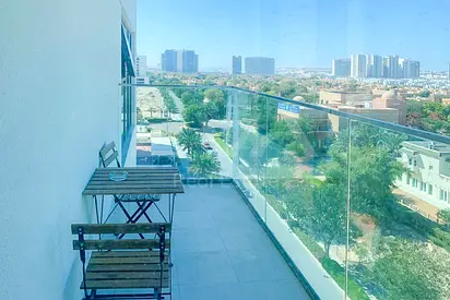FULLY FURNISHED | SKYLINE VIEW | NEAR METRO