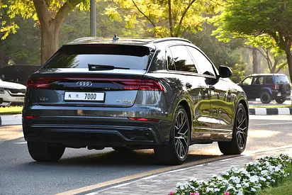 Audi Q8 55 TFSI quattro S line Black Edition, миниатюра 4