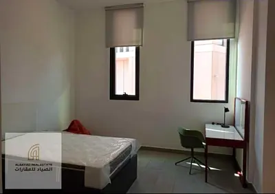 Studio apartment for sale in Al-Jada, currently rented as student accommodation, furnished, high return on investment. This residential studio is furn