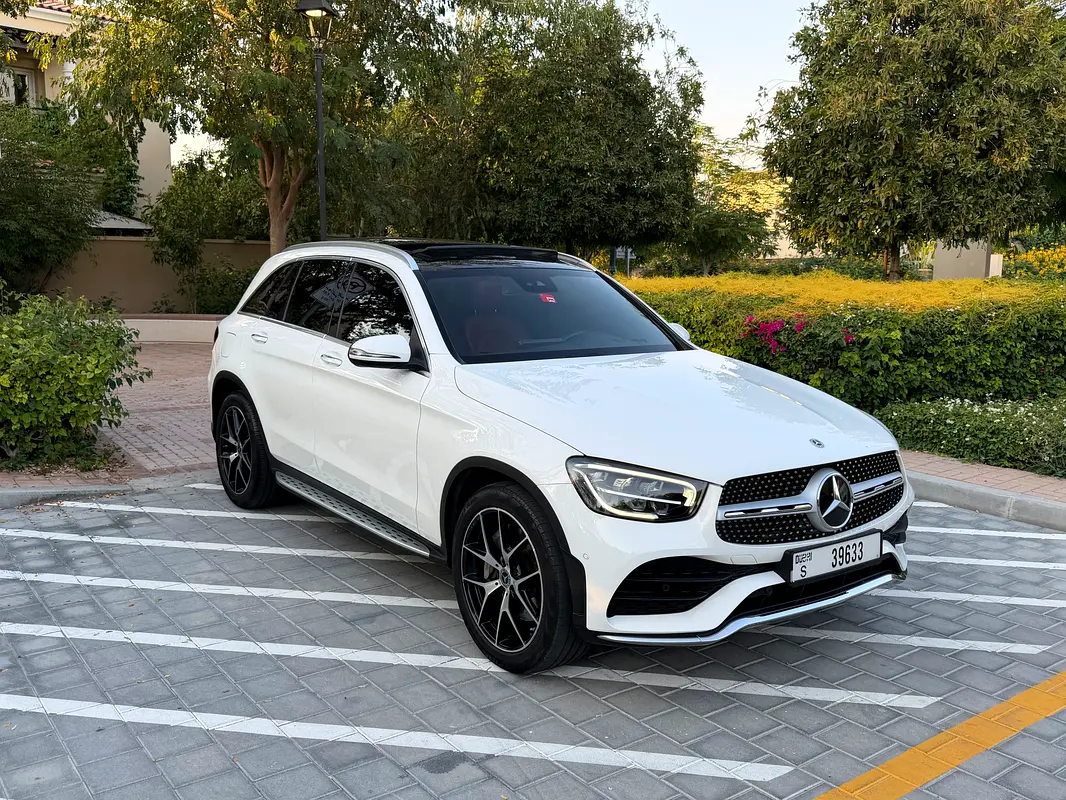 Mercedes-Benz GLC-Class 2022 — photo 1 of 15