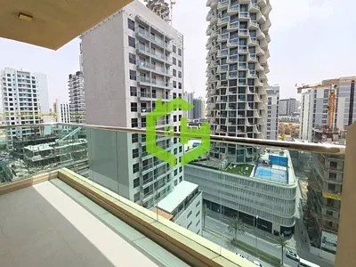 Spacious 2 BR | Ready to move in | Prime Location.