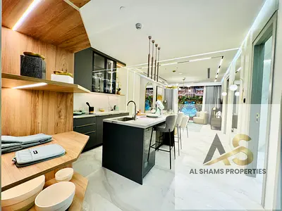 Ready In 2 Months 0% Commission 3BED+Pool Near The Park