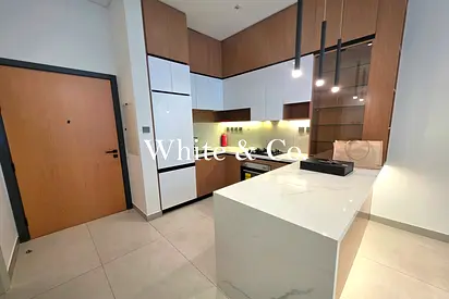Spacious Unit | Multiple Cheques | 1 Bed