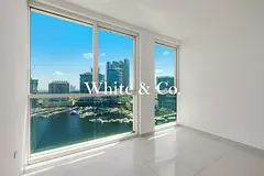 2 bedroom | Burj &amp; Canal Views | Balcony