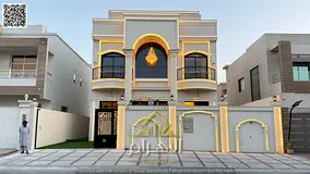 Villa overlooking two streets, two floors and a roof, classic design, price includes electricity and