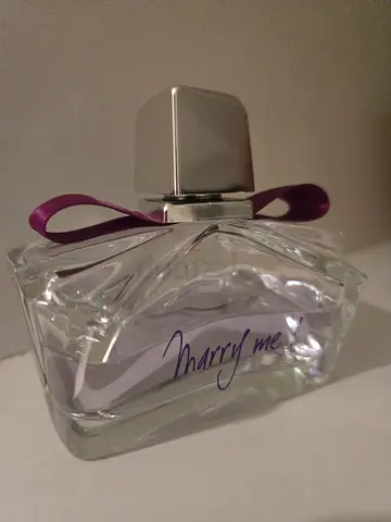 Female perfume