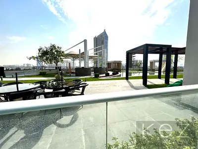 Furnished l Community View l Low floor