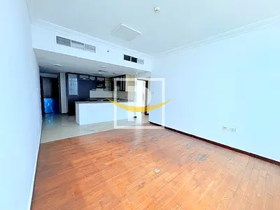 Hot Deal,Spacious and Bright