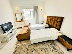 Ready to move Studio Prime Location Fully Furnished Master Room