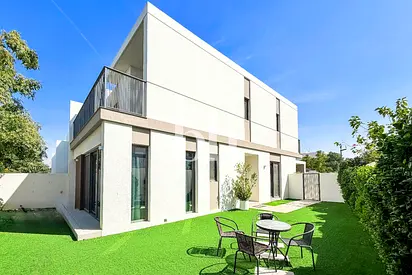 Rare large plot | VOT | Quiet location | Furnished