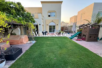 LAKE VIEW | TYPE 1 | RENOVATION PROJECT