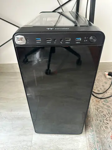 ASUS ROG Strix Gaming PC | EVGA GTX 1070 | Liquid Cooled