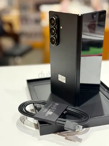 Samsung Galaxy Fold 7 256GB like new excellent condition 12 months warranty