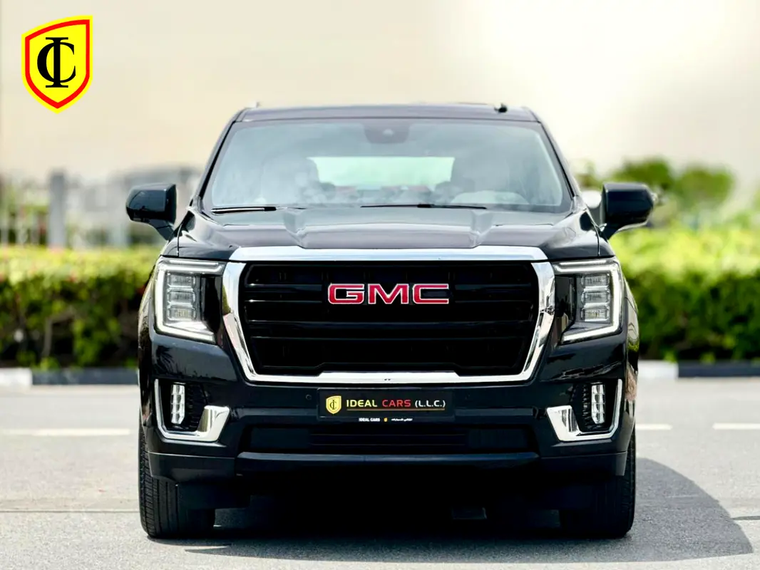 GMC Yukon 2023 — photo 1 of 17