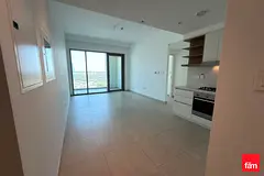 Vacant | Sem furnished | Chiller free | low floor