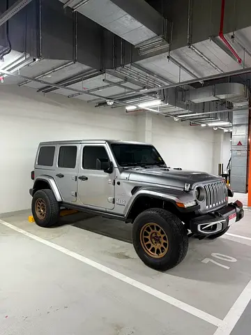 Jeep Wrangler Sahara 2019 American Specs