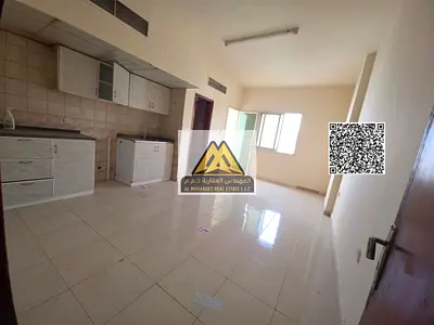 | موقع حيوي | قريب من جميع الخدمات | مساحة كبيرة|