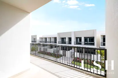 Spacious | Close to Pool & Park | Ready to Move