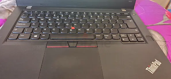 Lenovo ThinkPad T470 / i5 /256SSD/8GB Ram very less used for sale