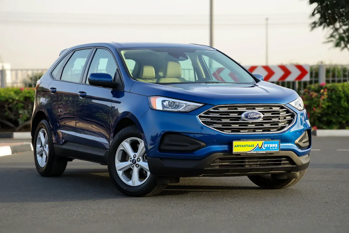 Ford Edge 2022 — photo 1 of 15