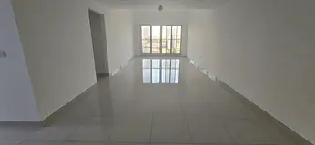 Perfect Quality, Canal View! Great layout