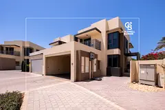 Vacant Soon | Corner | Large Layout |Close to Pool