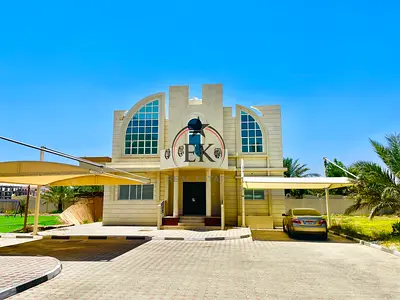 Spacious Community 6 Bedrooms Balconies Play Ground