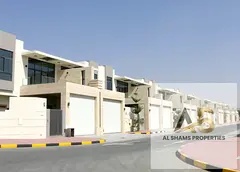 Ready To Move Luxury 3Bhk / 5 Bathrooms / Maids Room