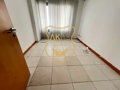 SPACIOUS OFFICE CLOSE TO METRO JUST 65k