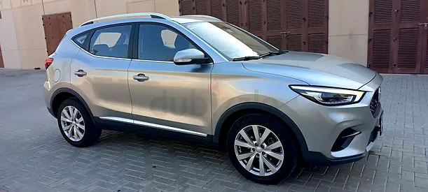 MG ZS 2023 GCC SPEC (ACCIDENT FREE ORIGINAL PAINT CLEAN AND NEAT PERSONAL VEHICLE)