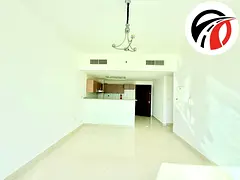 CHEAP PRICE 2BHK FAMILY BUILDING FREE PARKING