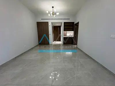 Grand & Bright Brand New Ready To Move Near Silicon Central Mall